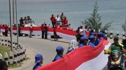 Kibaran Merah Putih di Langit Oksibil Simbol Persatuan di Ujung Timur Negeri